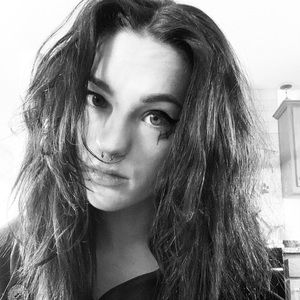 Meet your Posher, Anya